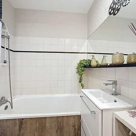 Les Marquises-4 By Interhome Apartamento